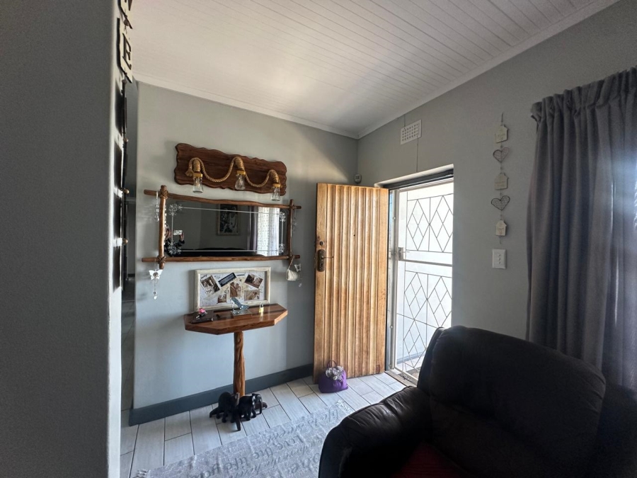 3 Bedroom Property for Sale in Bothasrus Eastern Cape